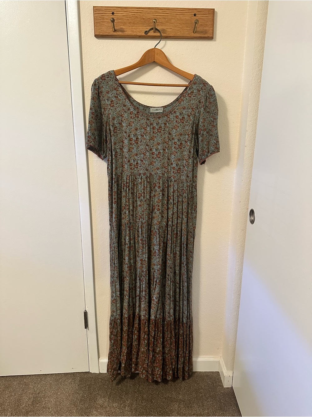 NATURAL LIFE Floral Maxi Dress in Sage and Rust Brown